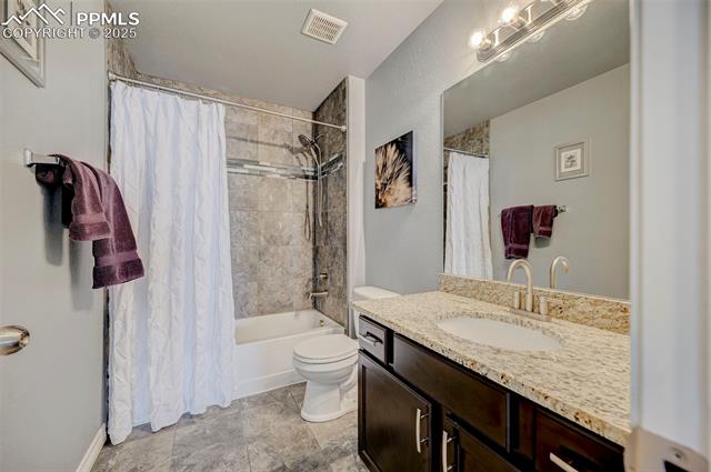 2254 Green Grass Court