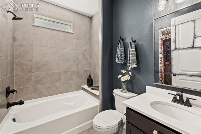 6184 Armdale Heights