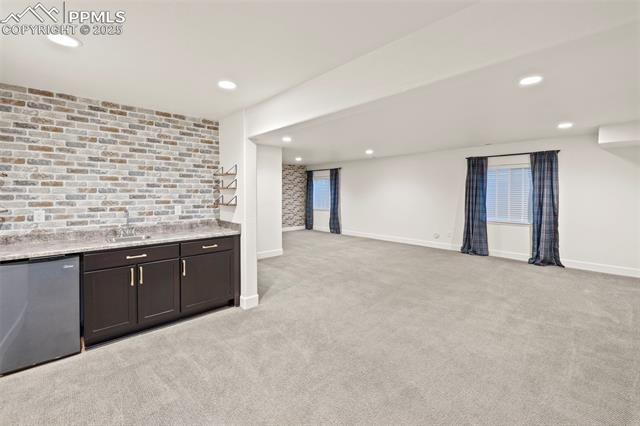 6184 Armdale Heights