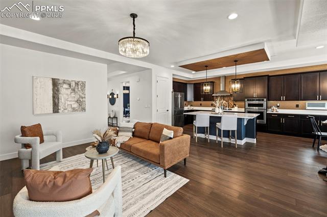 6184 Armdale Heights