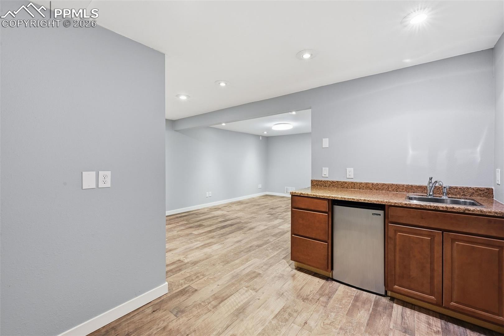 8235 Avens Circle