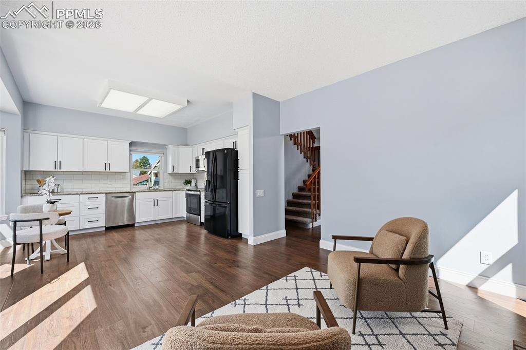 8235 Avens Circle