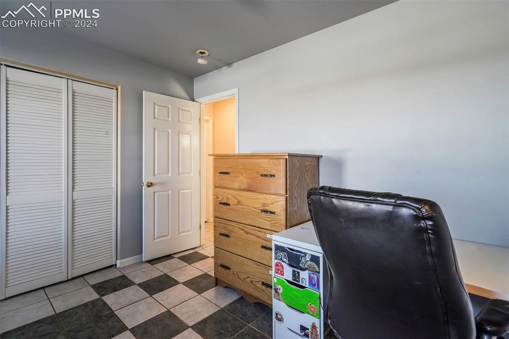 21510 Cheryl Grove