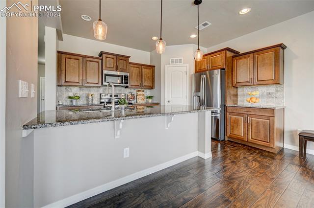 7366 Thorn Brush Way