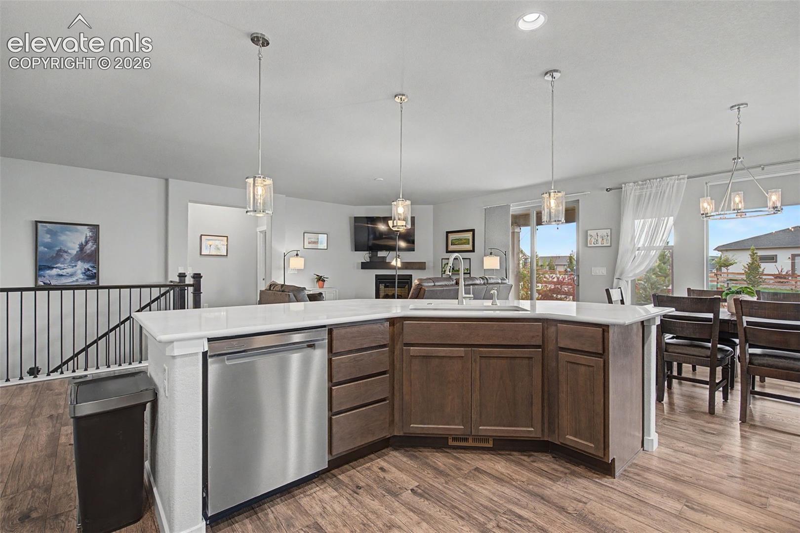 1067 Parkline Lane