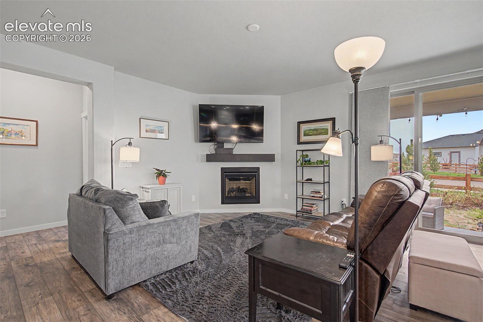1067 Parkline Lane