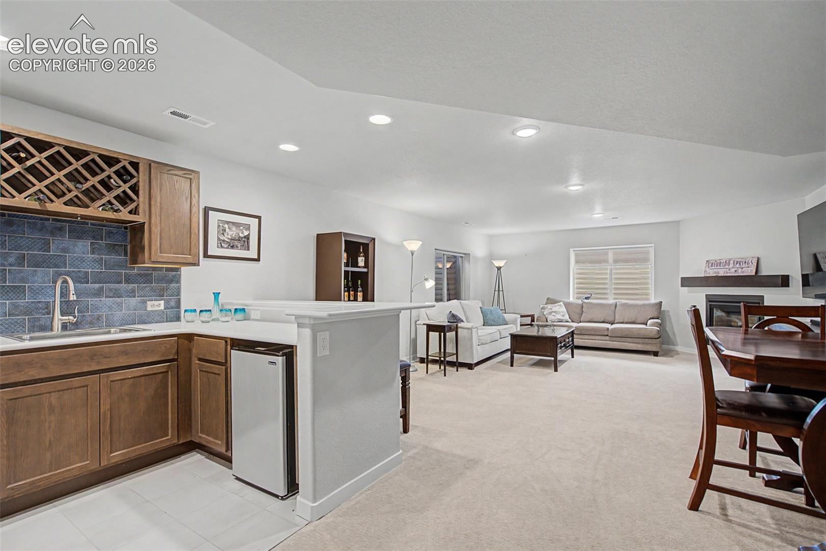 1067 Parkline Lane