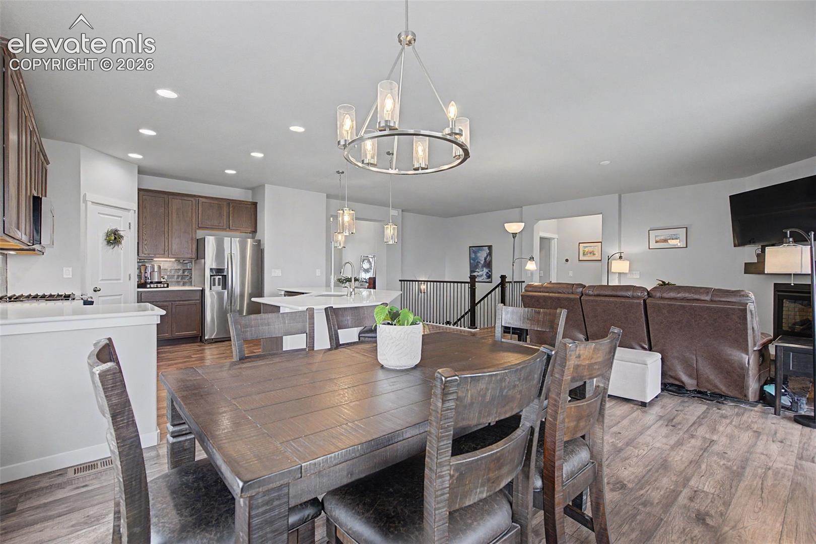 1067 Parkline Lane