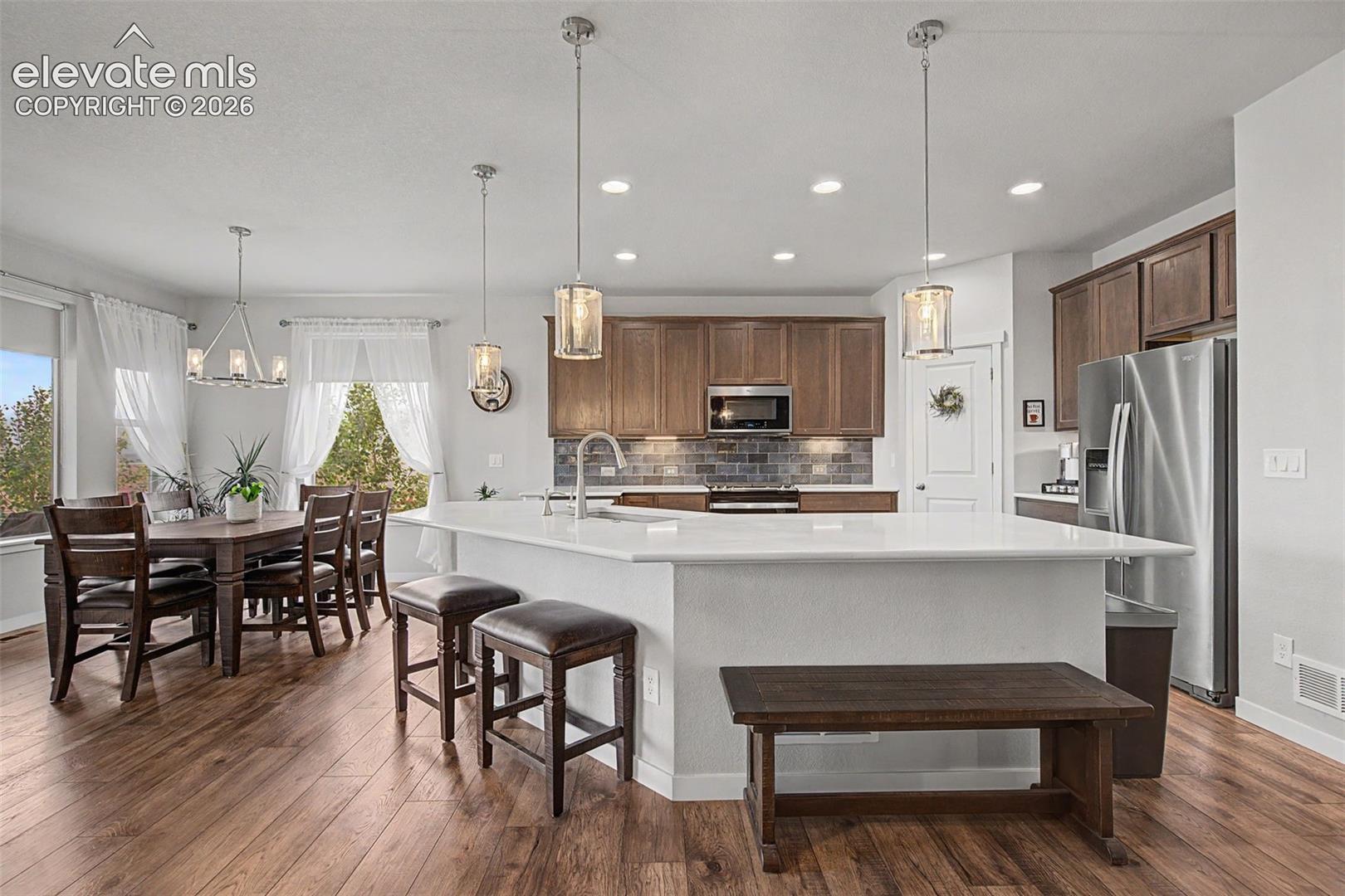 1067 Parkline Lane