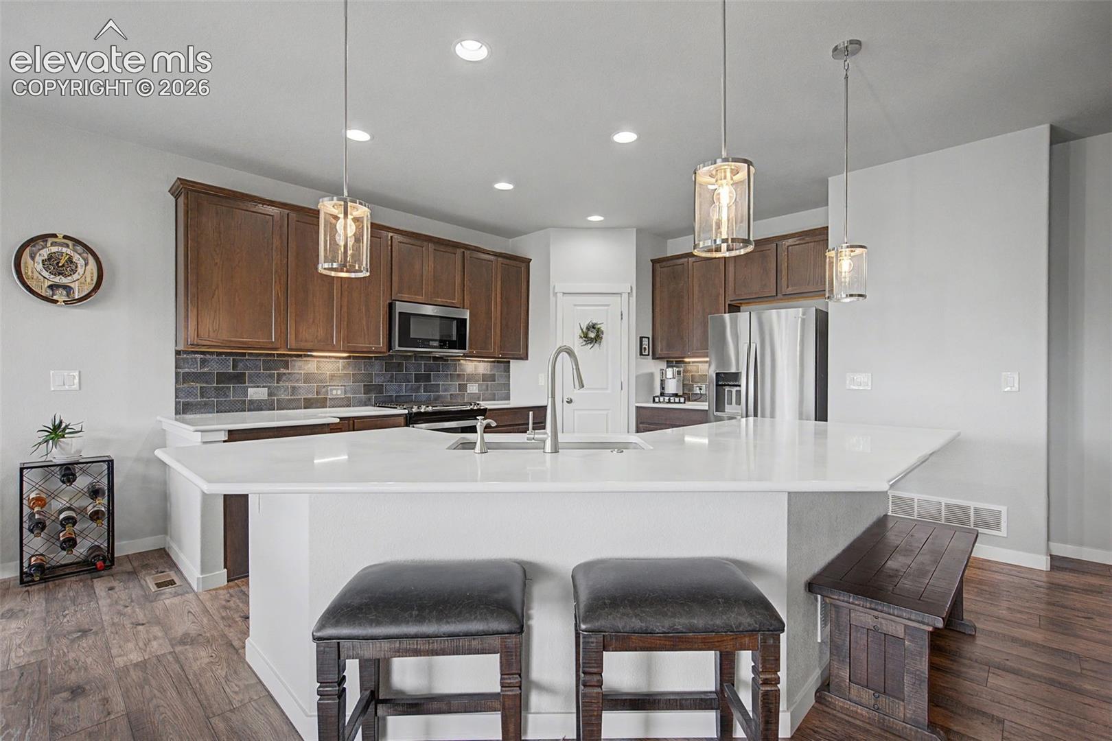 1067 Parkline Lane