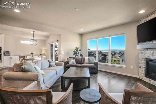 1155 Charismatic Way