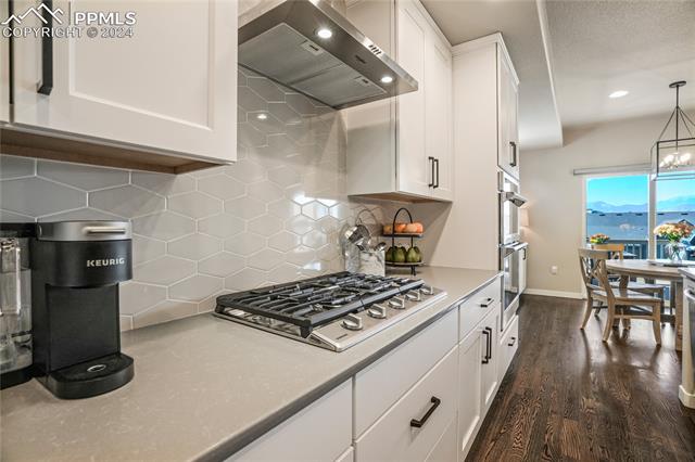 1155 Charismatic Way