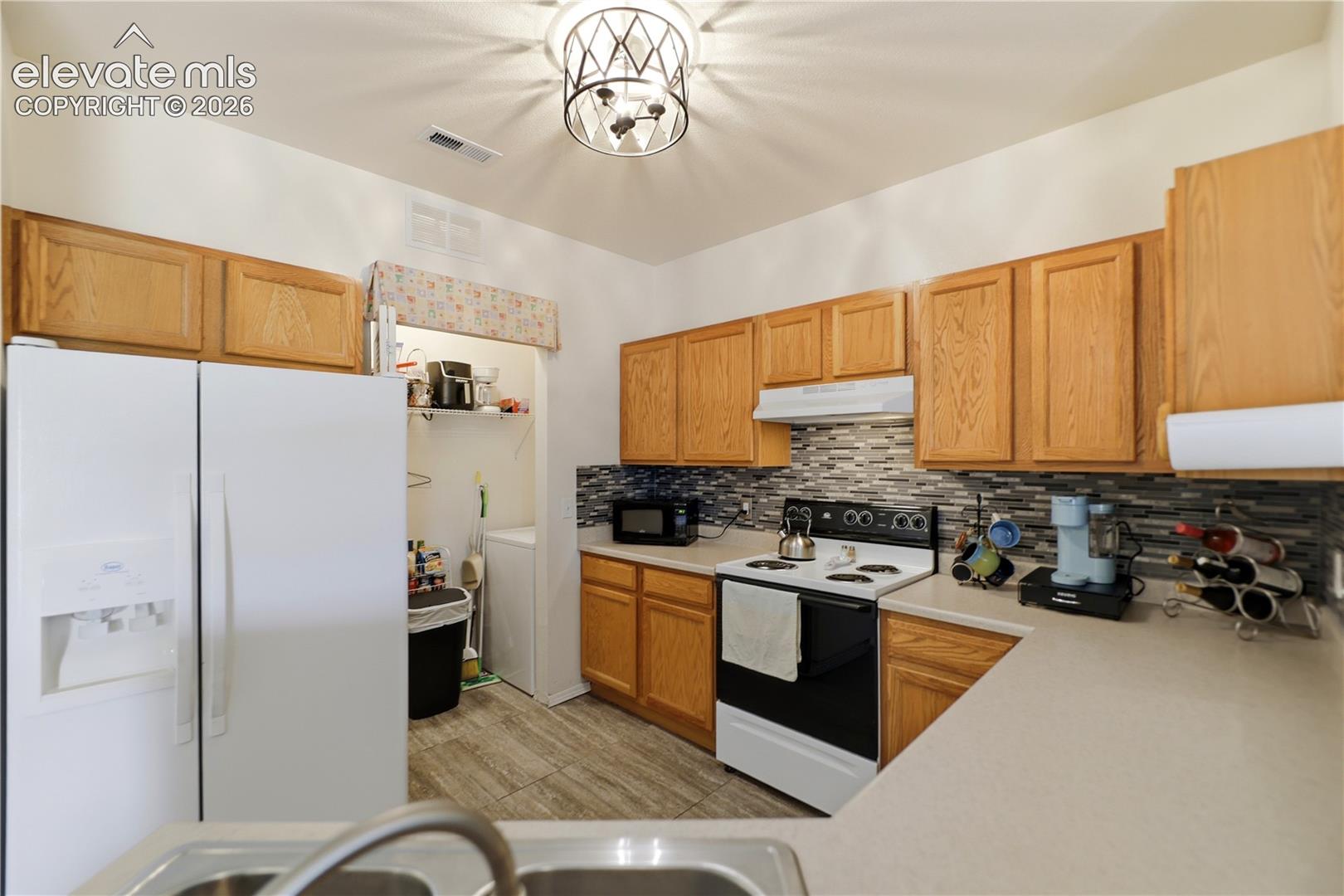 2141 Legacy Ridge View Unit: 212