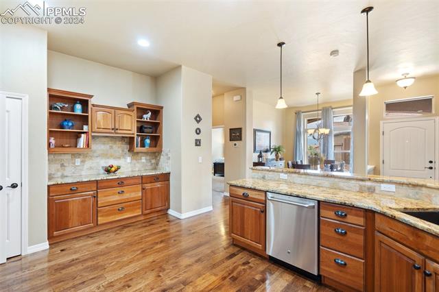 12916 Cupcake Heights