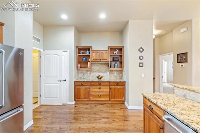 12916 Cupcake Heights