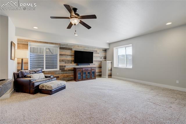 11644 Spectacular Bid Circle