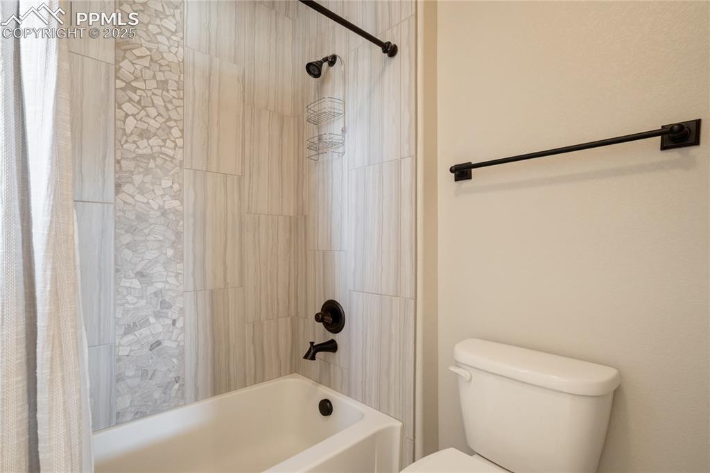 11644 Spectacular Bid Circle