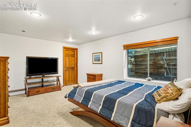 1240 Oak Hills Drive
