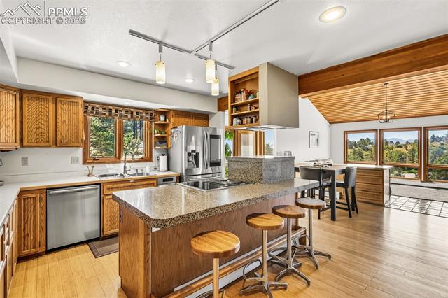 1240 Oak Hills Drive