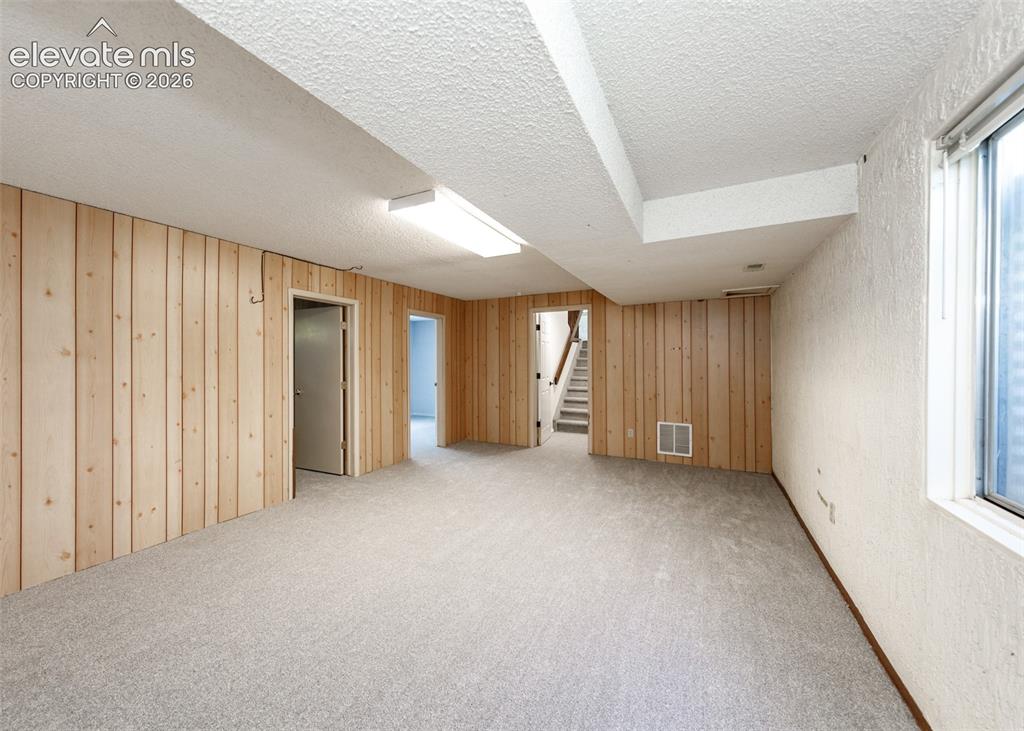 465 Silver Spring Circle