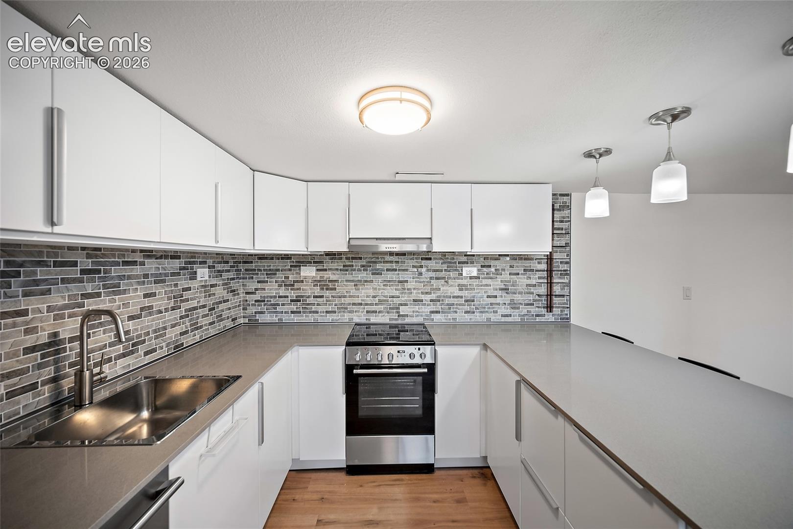 10166 Pine Glade Drive