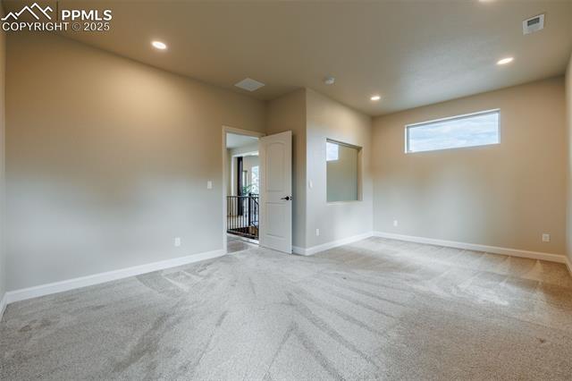 3033 Cathedral Park View