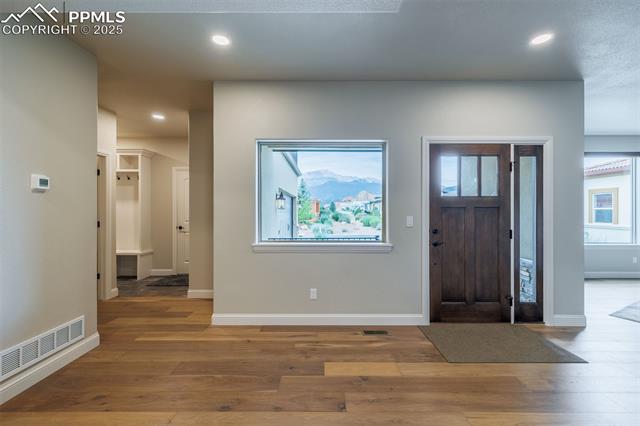 3033 Cathedral Park View