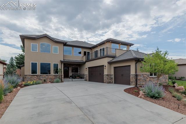 3033 Cathedral Park View