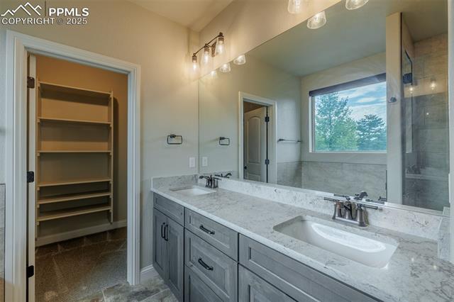3033 Cathedral Park View