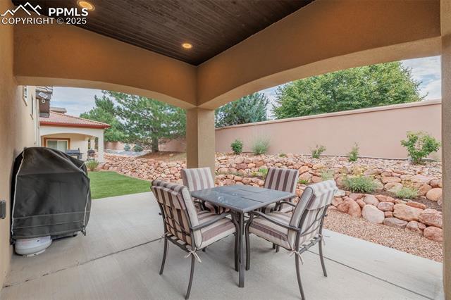 3033 Cathedral Park View