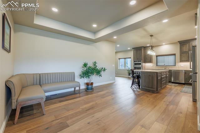 3033 Cathedral Park View