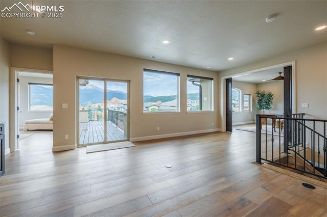 3033 Cathedral Park View