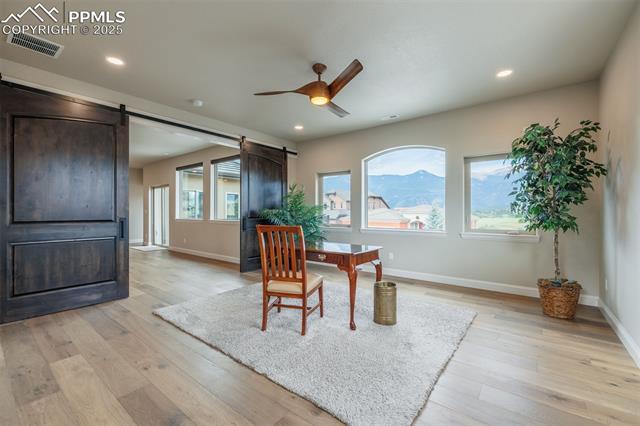 3033 Cathedral Park View