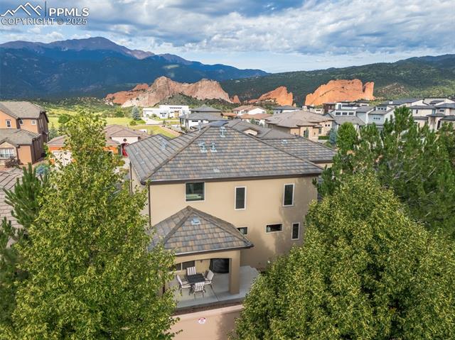3033 Cathedral Park View