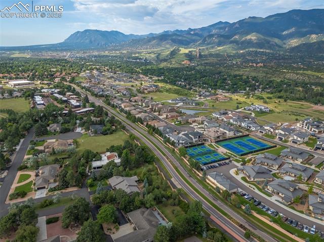 3033 Cathedral Park View