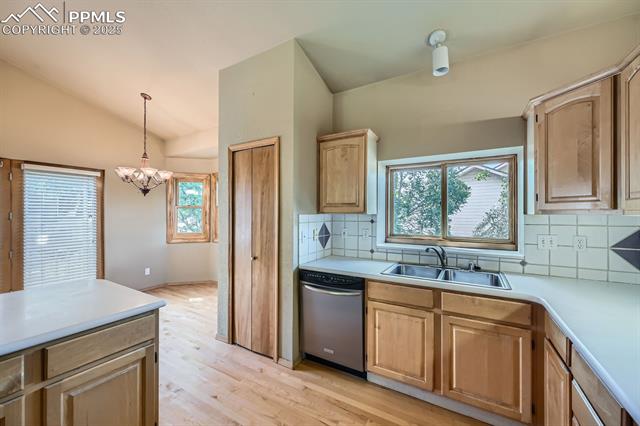 5437 Lions Gate Lane