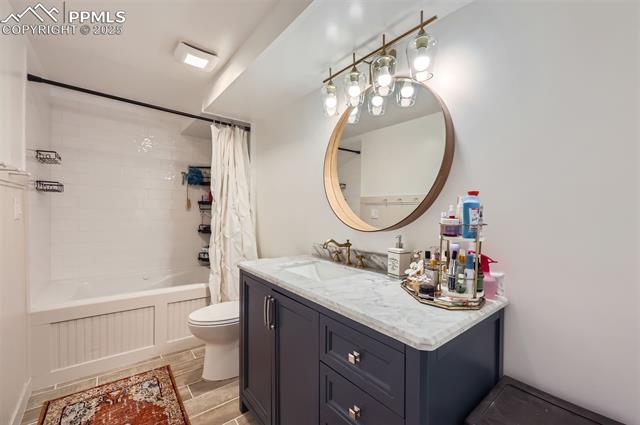 2809 Flintridge Drive