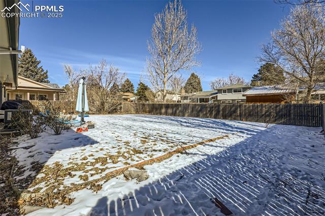 2809 Flintridge Drive