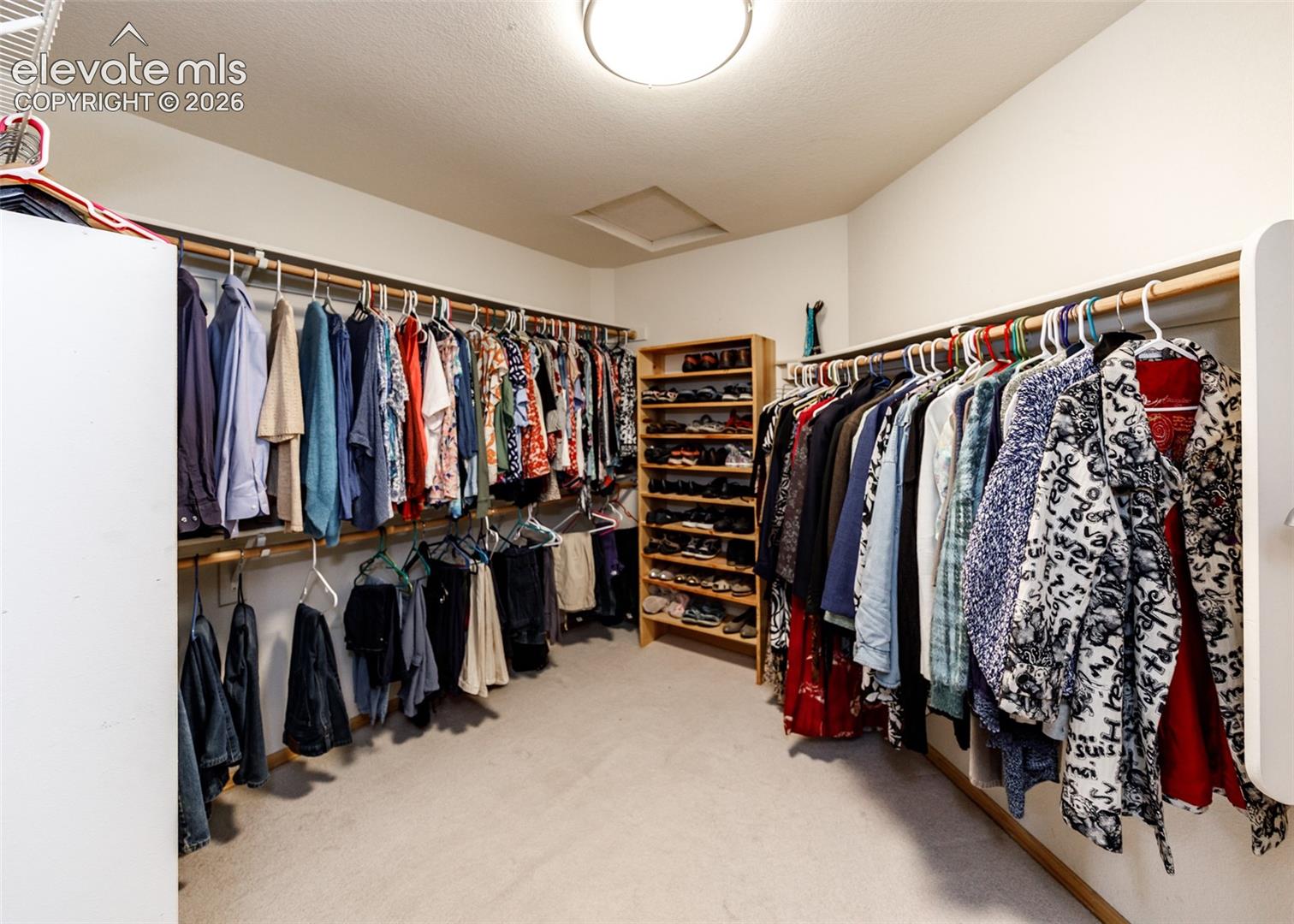 9671 Cairngorm Way