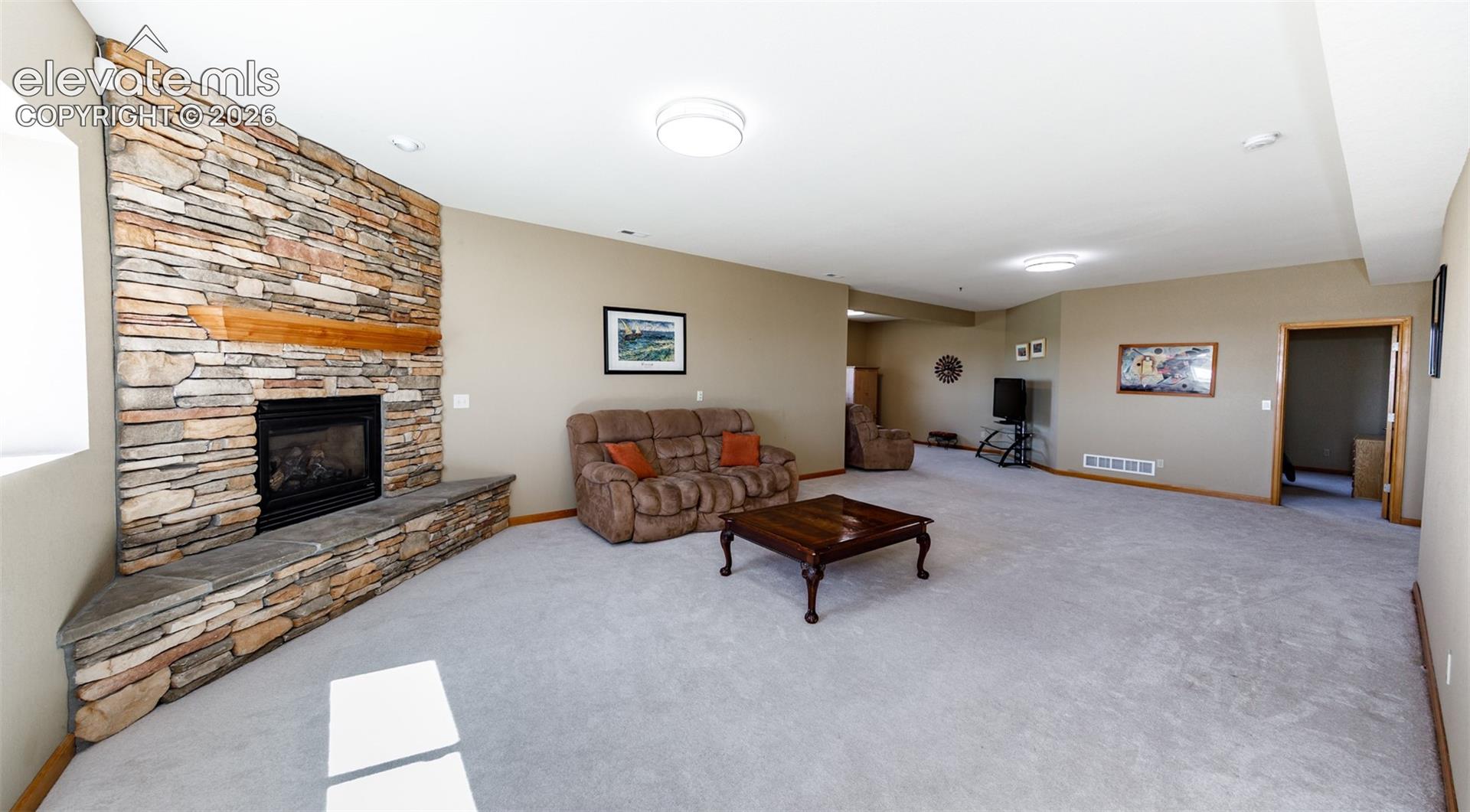 9671 Cairngorm Way