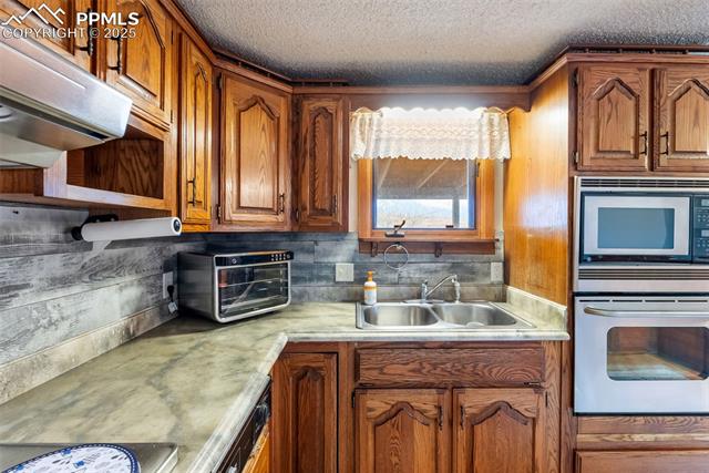 1358 Luna Drive