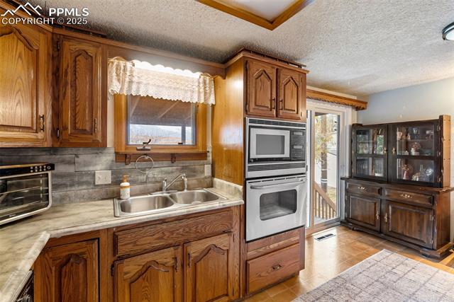1358 Luna Drive