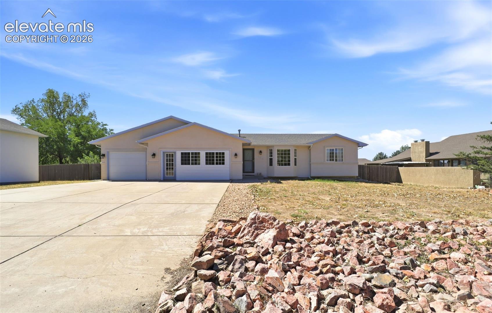 458 W Lookout Drive