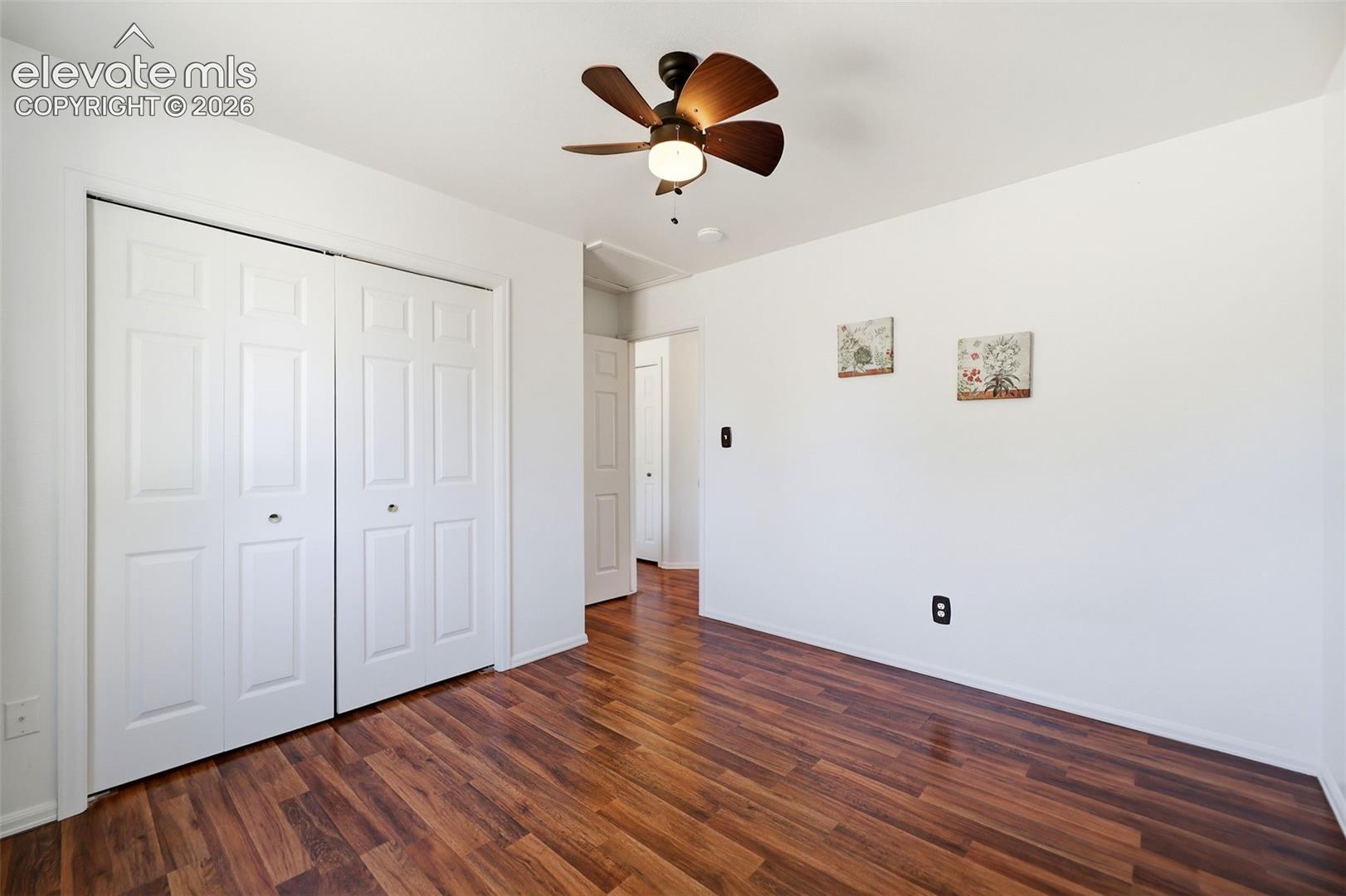 458 W Lookout Drive