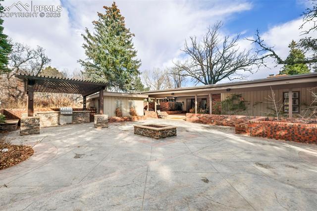 2 Penrose Lane