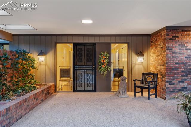 2 Penrose Lane