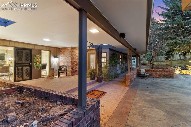2 Penrose Lane