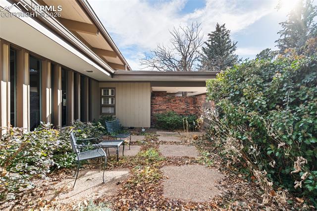 2 Penrose Lane
