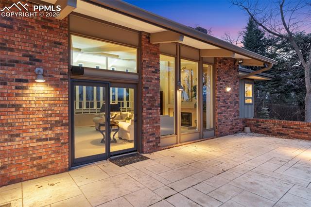 2 Penrose Lane