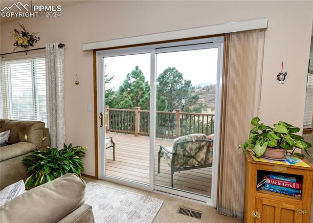 1735 Smoke Ridge Drive